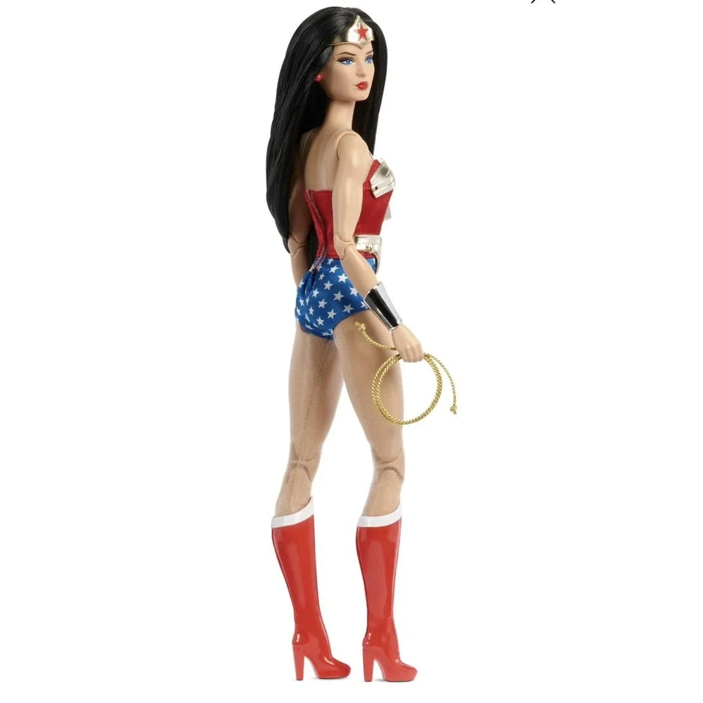 2026 Barbie Signature WONDER WOMAN 85th Anniversary Doll DC Comics NEW